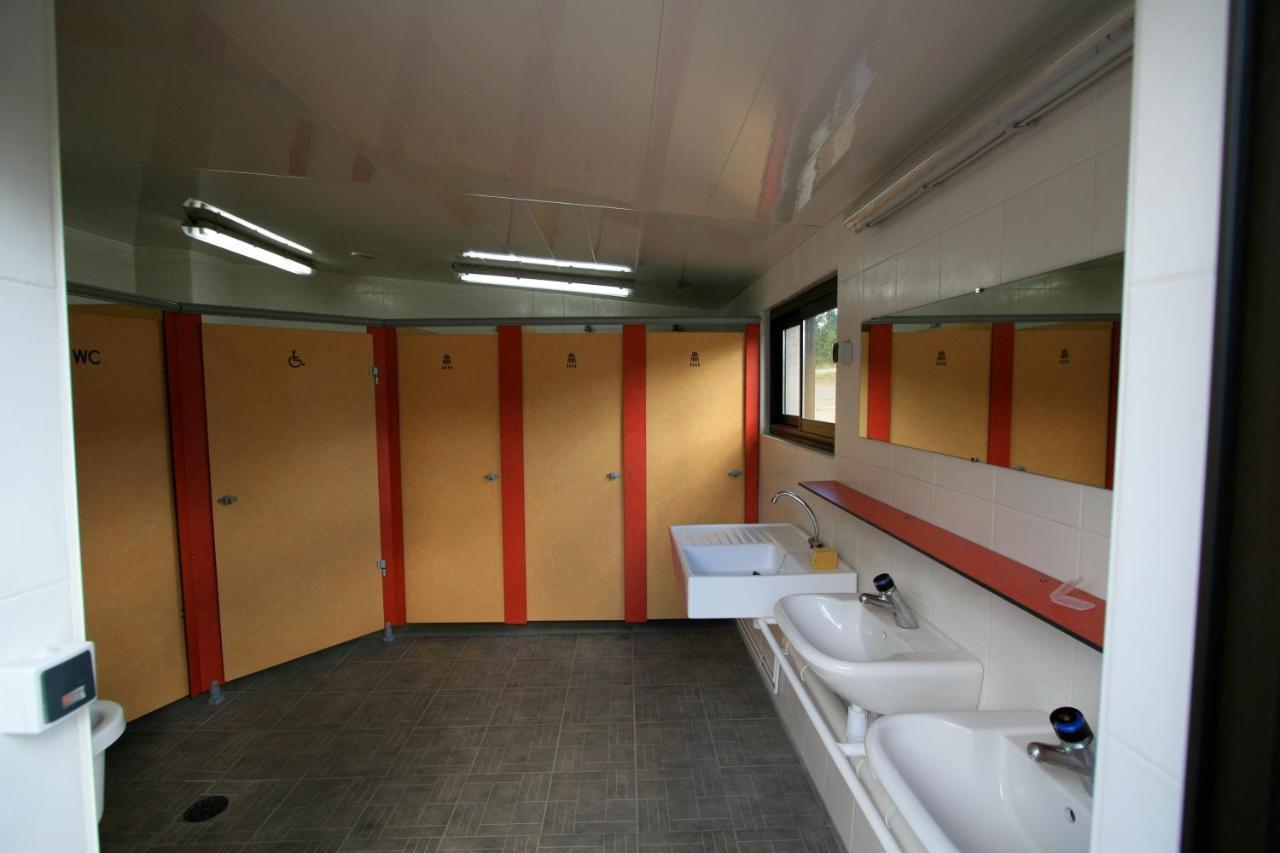 Logis De L'Aubonniere Hotel Chaille-sous-les-Ormeaux Luaran gambar